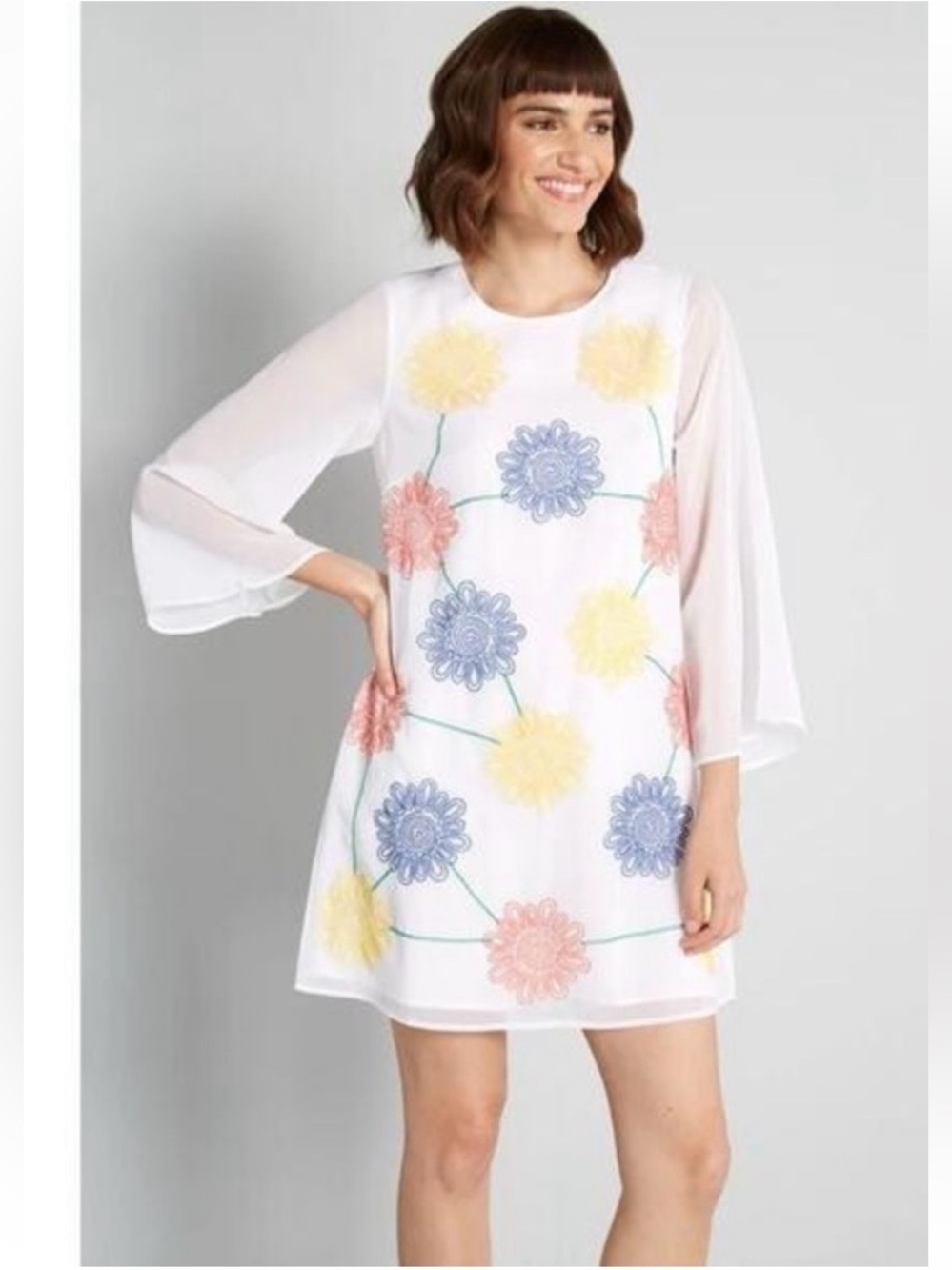 Modcloth Springtime Soirée White Floral Embroidered Shift Dress